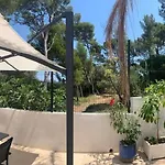 Les Cigales * Йер