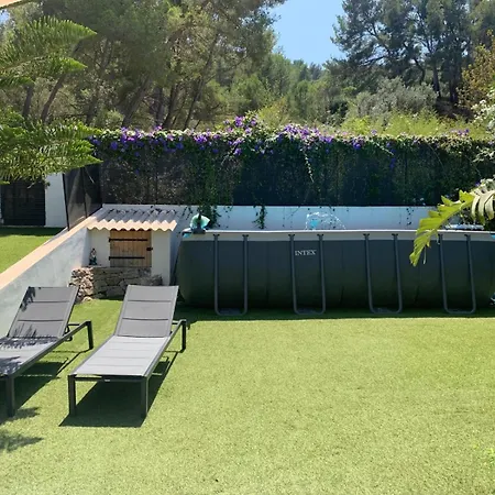 Les Cigales Вилла Йер